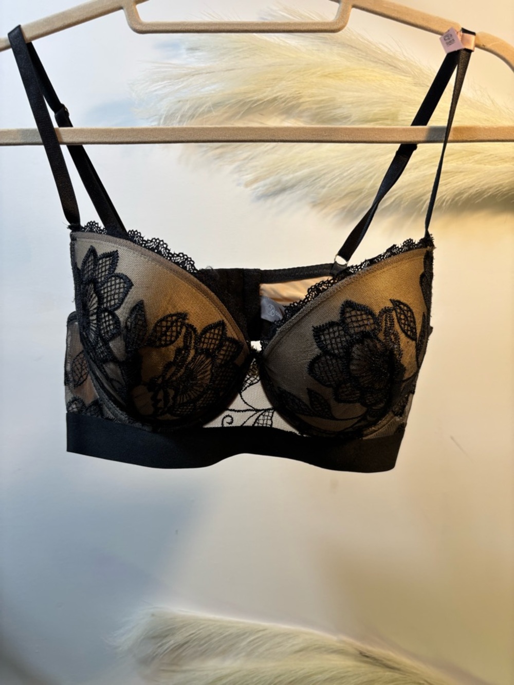 (#164) Black Floral Lace Push-Up Bra